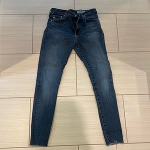 Ag Farrah skinny ankle Jean size 28